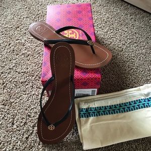Tory Burch Terra Thong Sandal New In Box Black